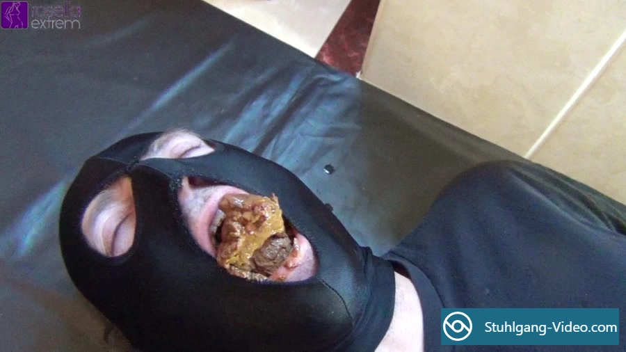 Open your mouth and eat my shit! Shit meal for a new slave! [FullHD 1080p] Femdom