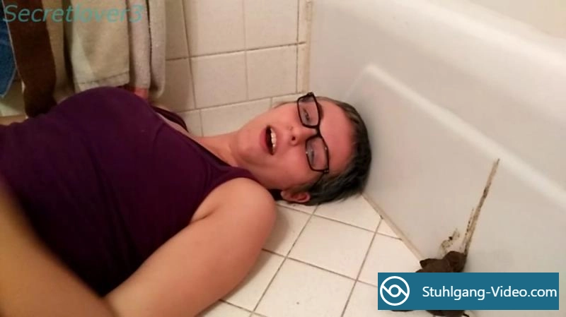 Secretlover3 - 3 Videos - Cum too hard, JOI/JOE in glasses, Slow poo while masturbating, Horny scat girl [FullHD 1080p] Stuhlgang Porno