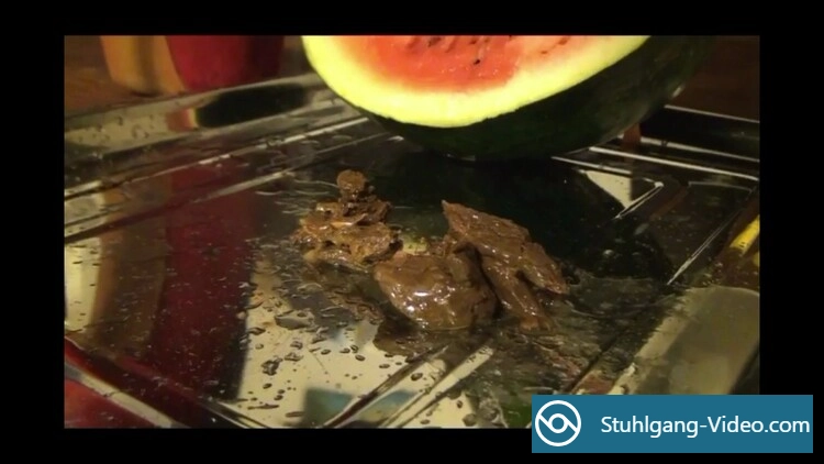 Watermelon, caviar and Champagne for my slave [HD 720p] ScatShop.com