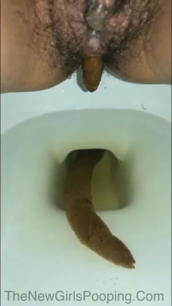 Scat Cute Sabrina 5 [SD] TheNewGirlsPooping.com