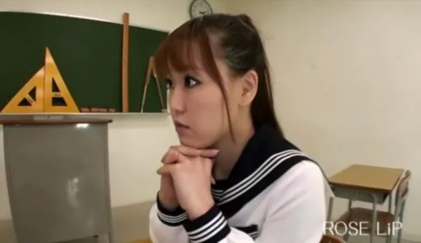 Yoshiizumi Maya - Funny Japanese School Facesitter [SD] Femdom Porno