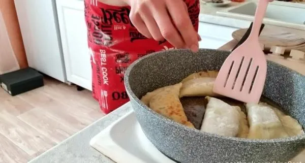Chebureks with shit [HD 720p] Stuhlgang Porno