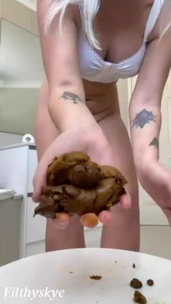 Shitting Girl 71 [SD] Scatbook | Gape, Scat Wife