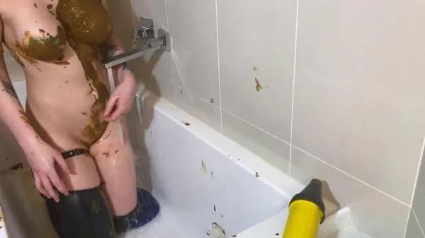Shitting Girl 56 [HD 720p] Scatbook.com