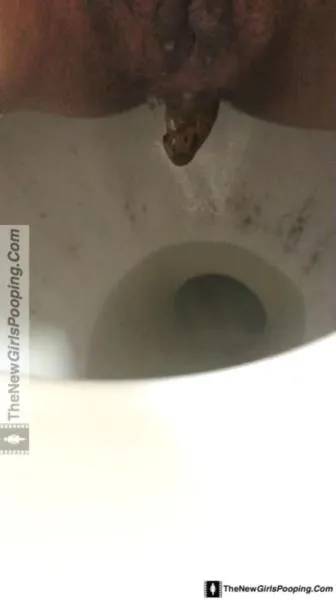 Scat Cute Sabrina 13 [SD] TheNewGirlsPooping.com