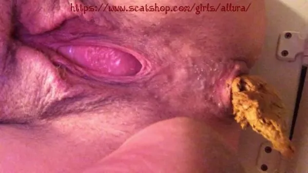 Milky Tits & My Morning Shit [HD 720p] Scatshop.com
