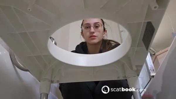 Scatting Girl 01 [HD 720p] Scatbook