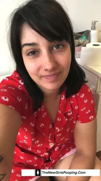 Scat Cute Sabrina 15 [SD] TheNewGirlsPooping.com