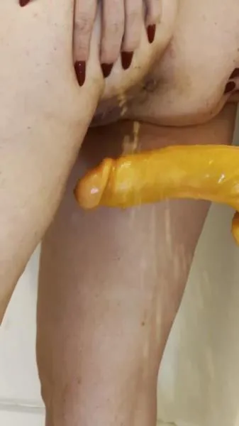 Enema in the Shower [HD 720p] Homemade Scat