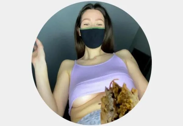 I'm putting a three-day piece of shit in your mouth [4K UltraHD] FemScat.com